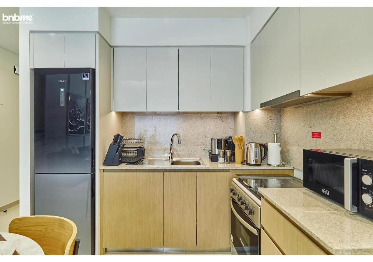 Bnbmehomes - Exquisite Retreat Near Burj Khalifa - 1307 Dubai 0*,  United Arab Emirates